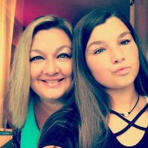 Meet your Posher, Sabrina